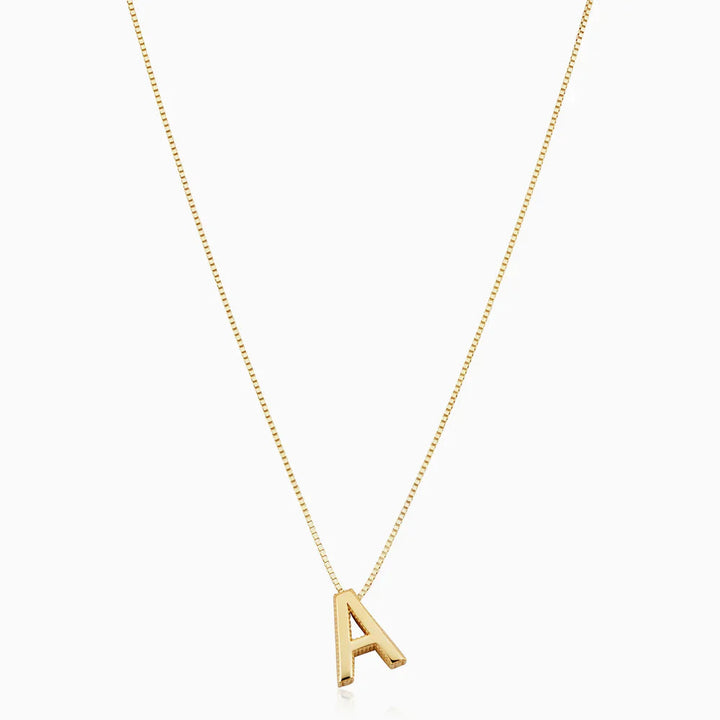Love letter initial necklace | White Gold – view 2