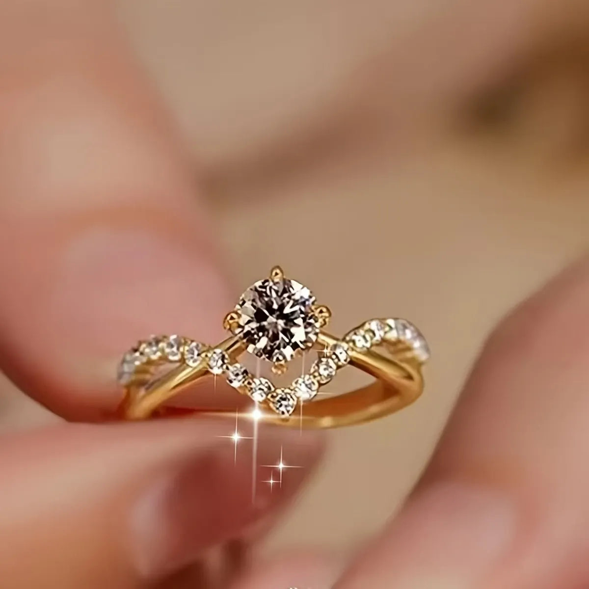 Crown Bright Gold Ring