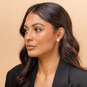 Shell Pearl StudsEarrings – view 9