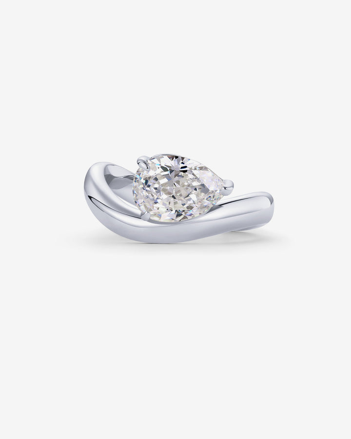 Pear Cubic Zirconia Wavy Ring – view 2