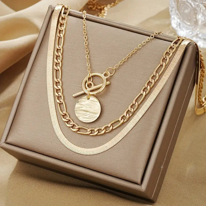Savira Textured Coin Layered Necklace | Gold
