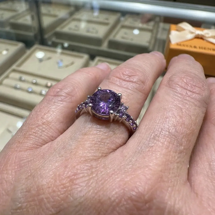 Celia Virelyn Ring | White Gold – view 2