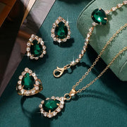 Elisandre Vermont Jewelry Set | Gold – view 3