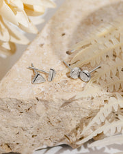 Triangle StudsEarrings – view 15