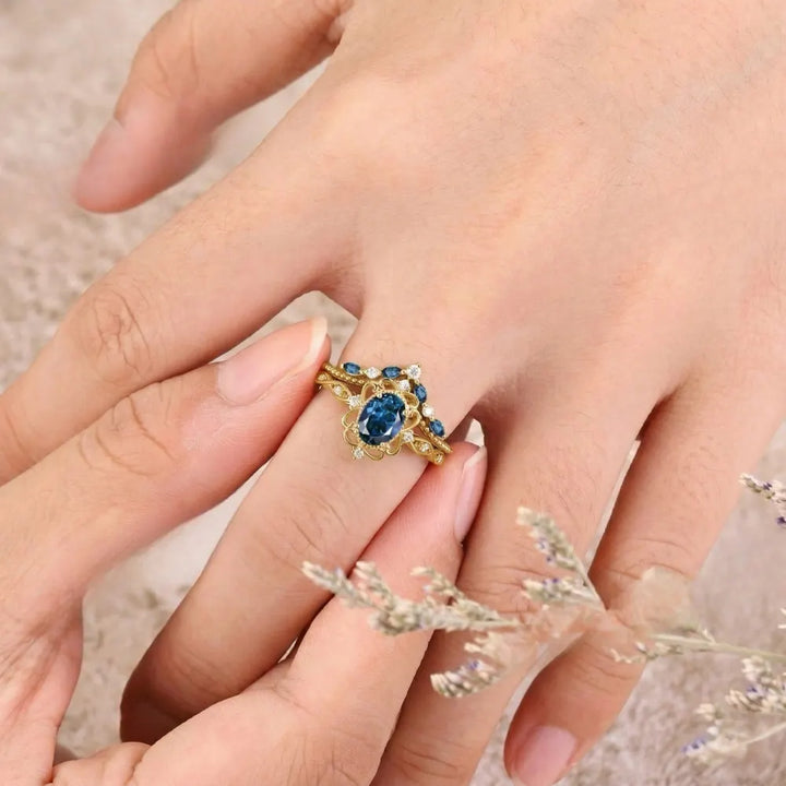 Azelia Sapphire Crown Ring Set | Gold – view 2