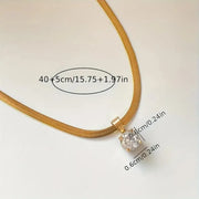 Elegant Rhinestone Pendant Necklace | Gold – view 5