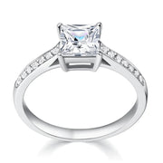Leontina Gualtieri Ring | White Gold