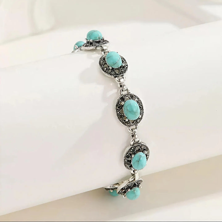 Corvelle Noble Emblem Bracelet | White Gold – view 2