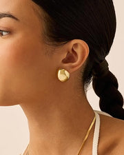 80s Button Stud Earrings – view 3