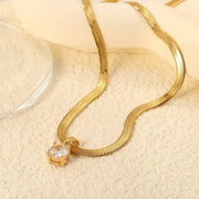 Elegant Rhinestone Pendant Necklace | Gold – view 3