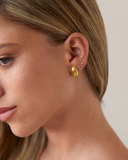 Dome Huggie Earring – view 4